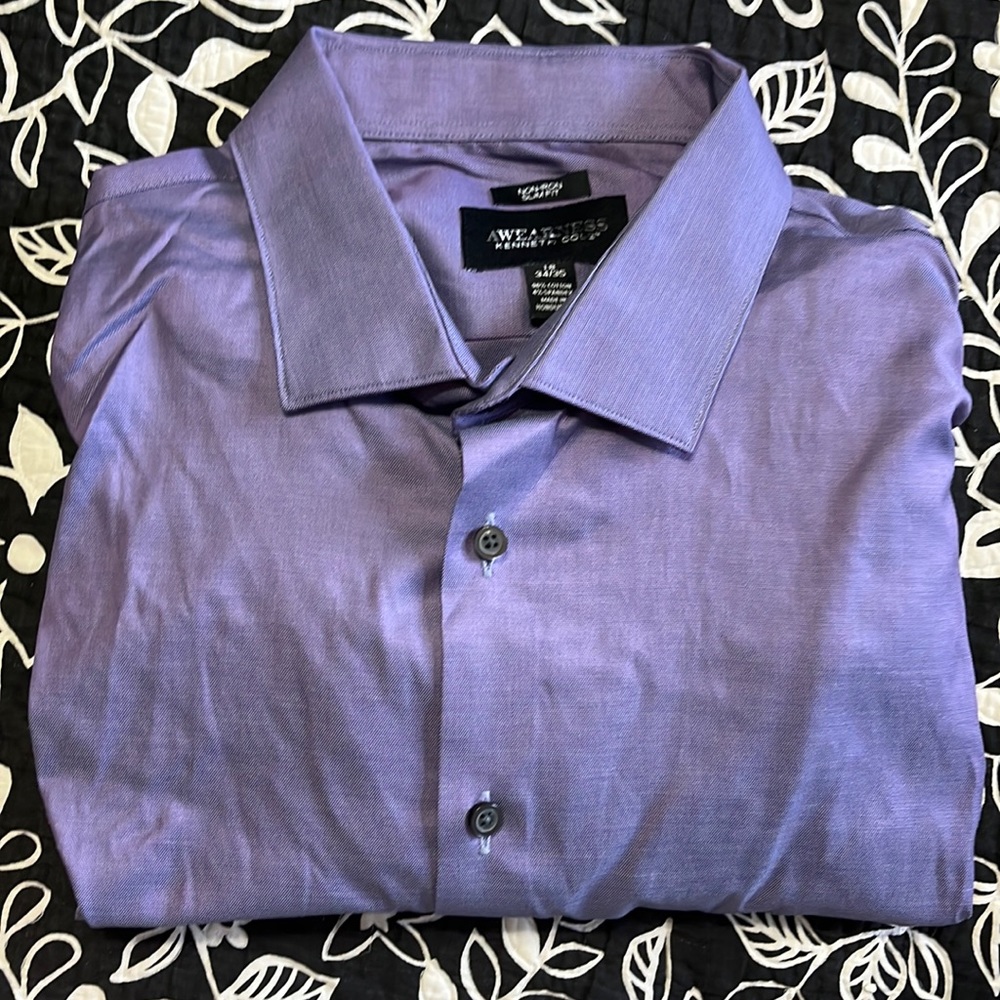 (453)NWOT Mens long sleeve dress shirt by Kenneth Cole Awearness. Size 18-34/35